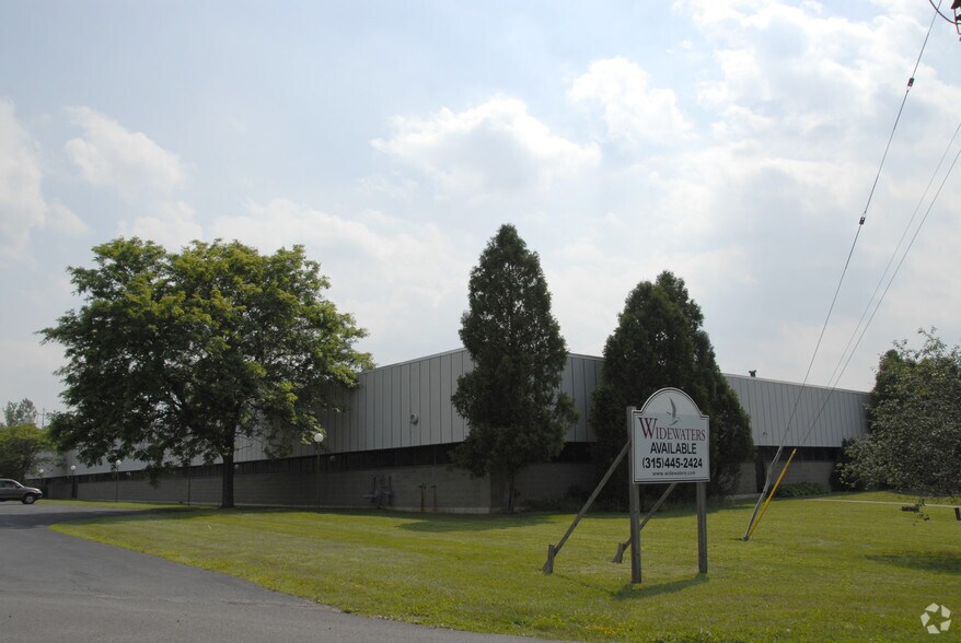 More Photos Of 4601 Nixon Park Dr, Syracuse Warehouse For Lease