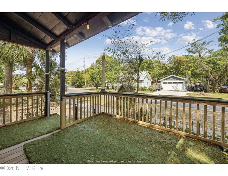 More Photos Of 1008 Beech St, Fernandina Beach Freestanding For Sale