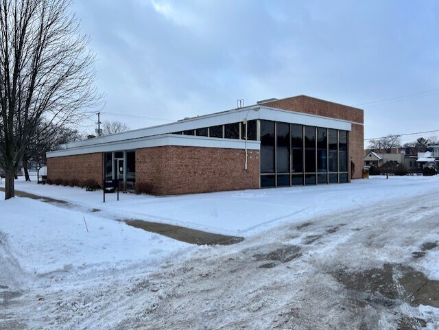 More Photos Of 311 Woodworth Ave, Alma Office Residential For Sale