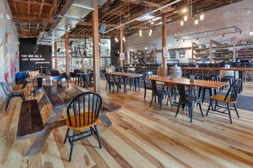 More Photos Of 327 S St NE, Washington Warehouse For Lease