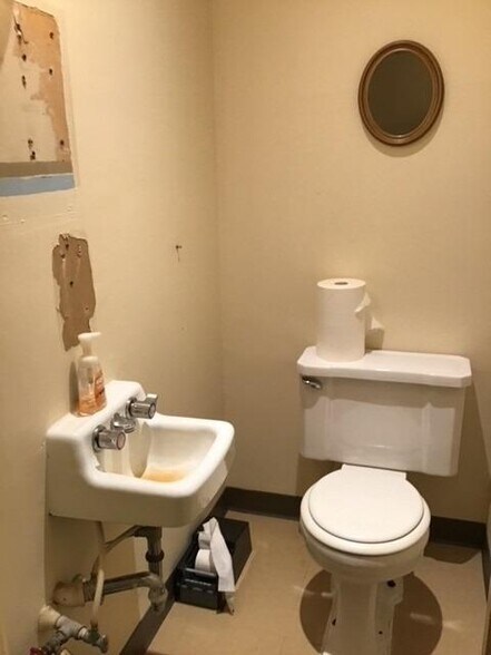 More Photos Of 118 E Michigan St, New Carlisle Bank For Sale