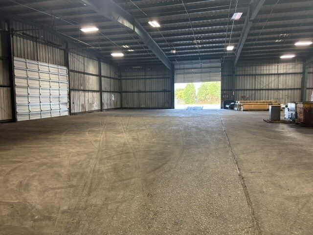 More Photos Of 1079 Woodleys Way, Columbia Warehouse For Sale