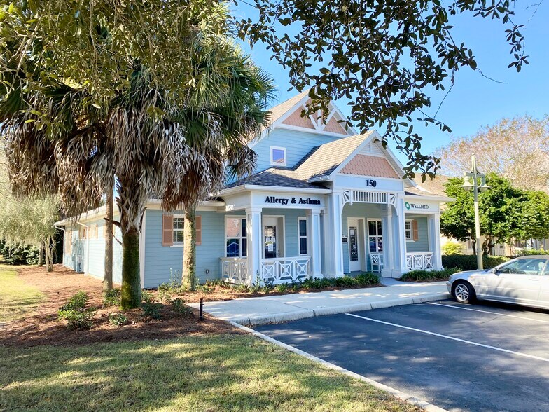 More Photos Of 910 Old Camp Rd, Lady Lake Medical For Sale