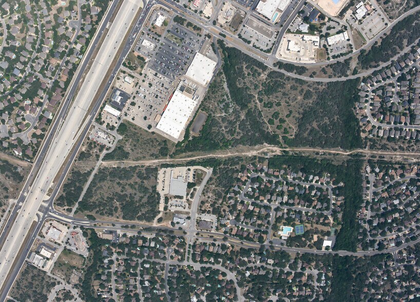 More Photos Of NEC of 281 and Encino Rio hwy, San Antonio Land For Sale