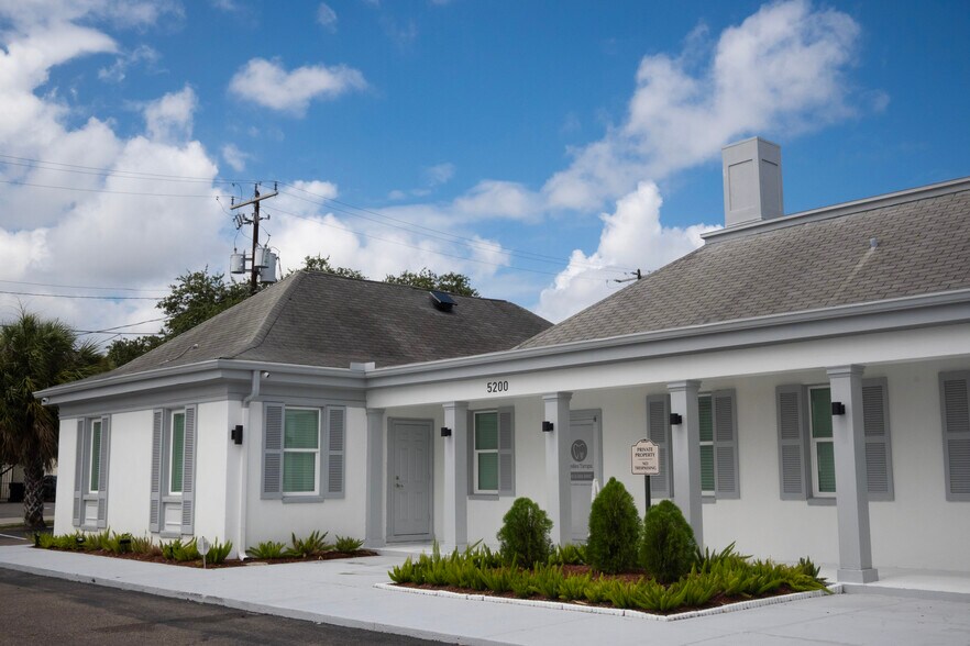 More Photos Of 5200 N Armenia Ave, Tampa Medical For Sale
