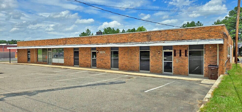 More Photos Of 1817 Lee Ave, Sanford Office For Sale