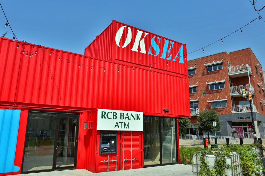 More Photos Of 30 NE 2nd St, Oklahoma City Storefront Retail Office For Lease