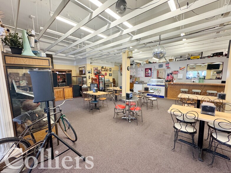 More Photos Of 102 N Main St, Pocatello General Retail For Sale