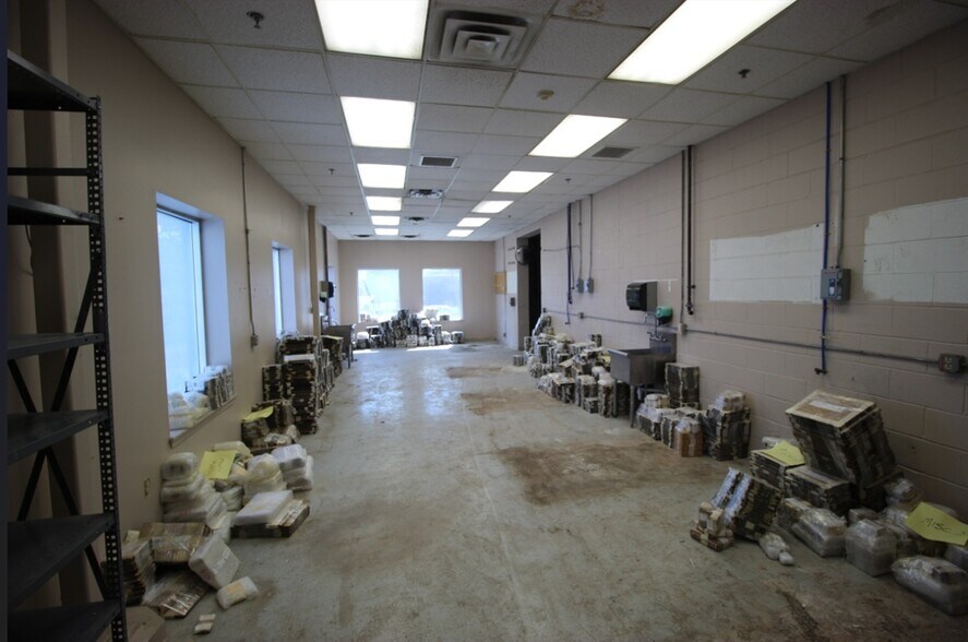 More Photos Of 235-257 Ormond St, Rochester Manufacturing For Sale