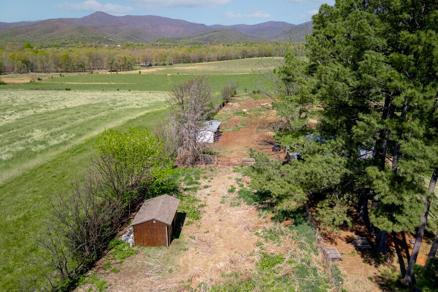 More Photos Of 2416 Lowesville Rd, Amherst Hospitality For Sale