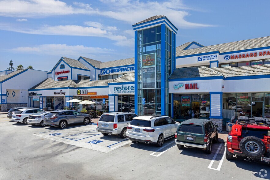 More Photos Of 401-413 N Pacific Coast Hwy, Redondo Beach Unknown For Lease