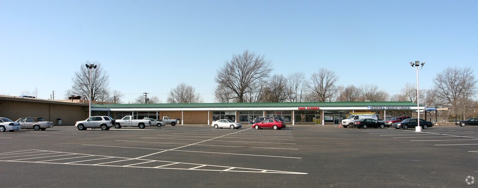 More Photos Of 4540-4590 N Shadeland Ave, Indianapolis Unknown For Lease