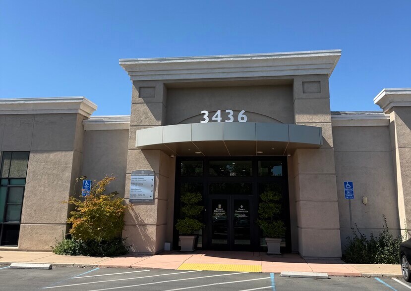 Primary Photo Of 3436 Hillcrest Ave, Antioch Medical For Lease