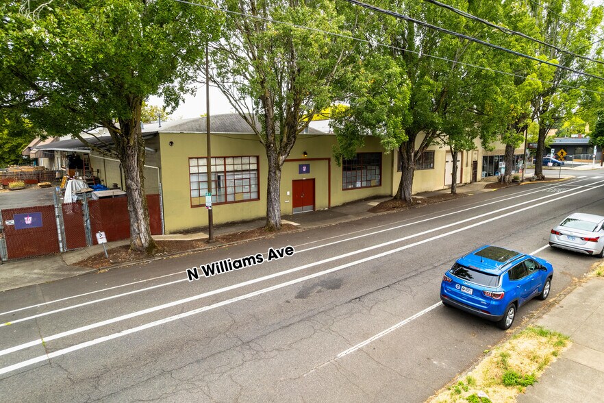 More Photos Of 2249 N Williams Ave, Portland Warehouse For Lease