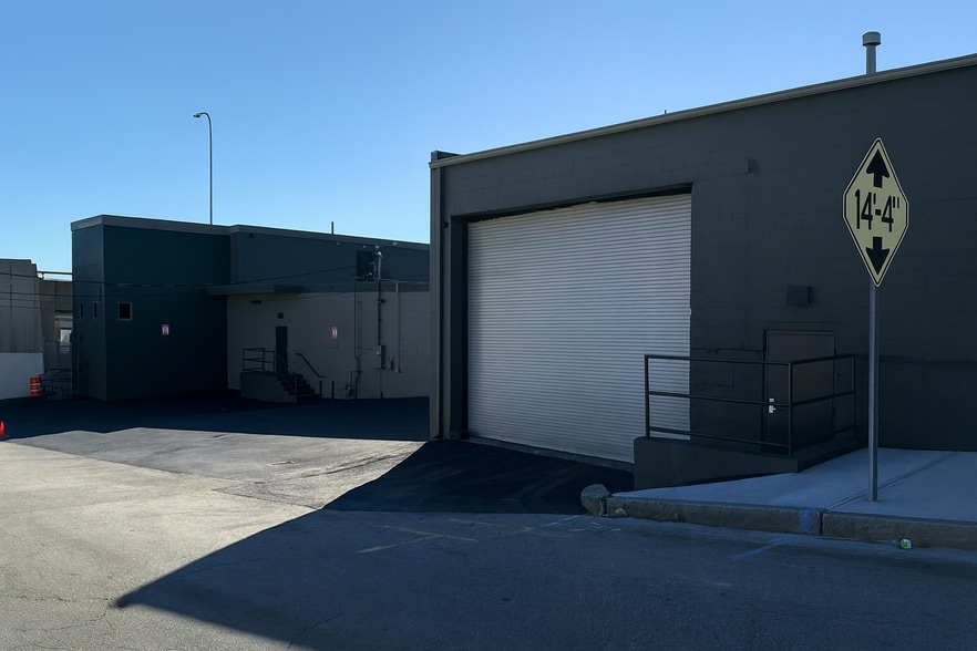 More Photos Of 162 O'Connell St, Providence Warehouse For Lease