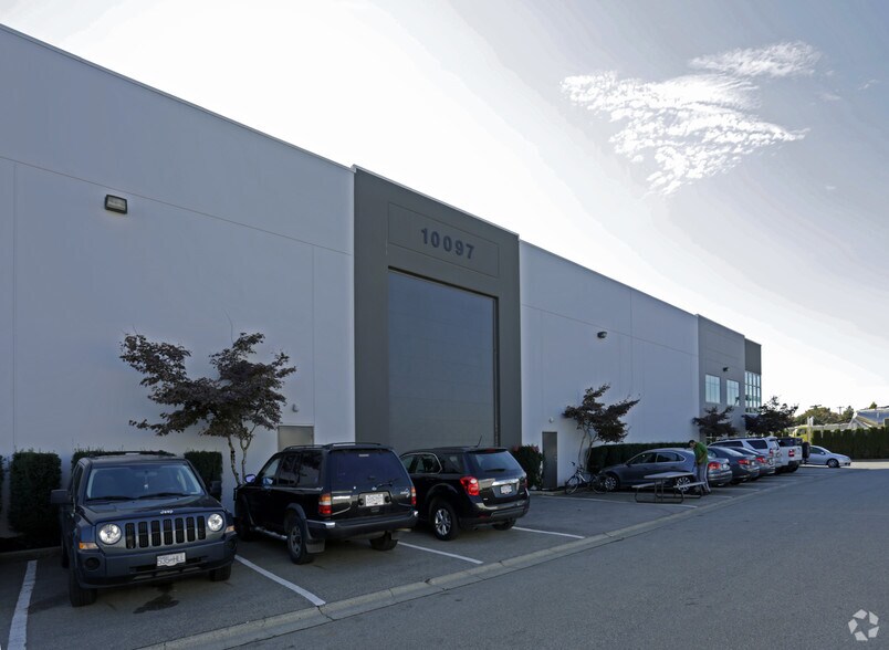 More Photos Of 10097 201st St, Langley Twp Flex For Lease