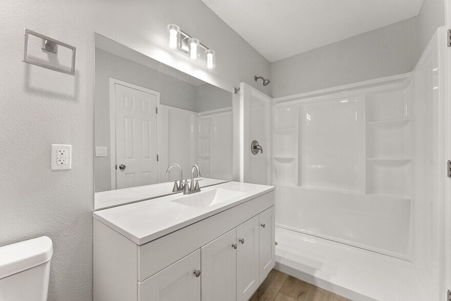 More Photos Of 320 Willie James Jones Ave, San Diego Apartments For Sale