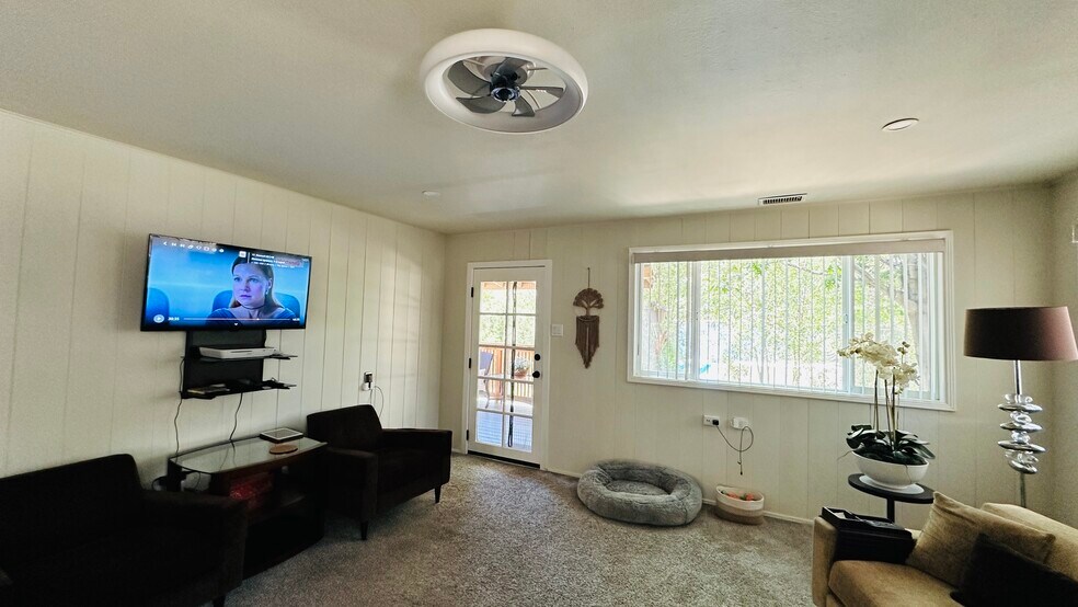 More Photos Of 54200 Pine Crest Ave, Idyllwild-Pine Cove Storefront Retail Office For Sale