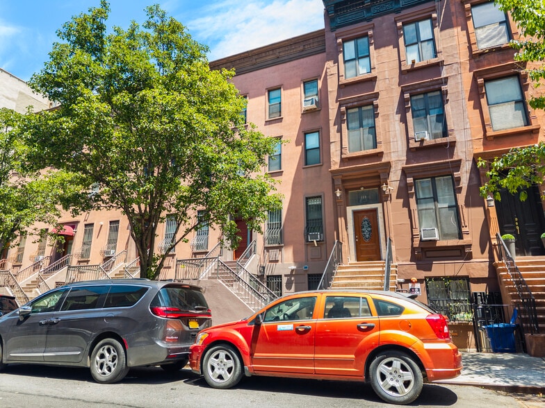 More Photos Of 161A W 129th St, New York Multifamily For Sale