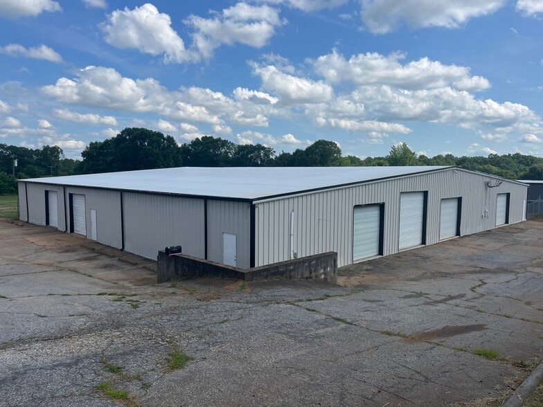 Primary Photo Of 2171 Anderson Rd, Greenville Warehouse For Lease