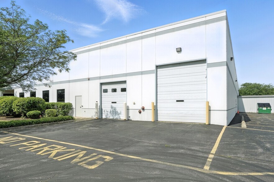 More Photos Of 8130 River Dr, Morton Grove Warehouse For Sale