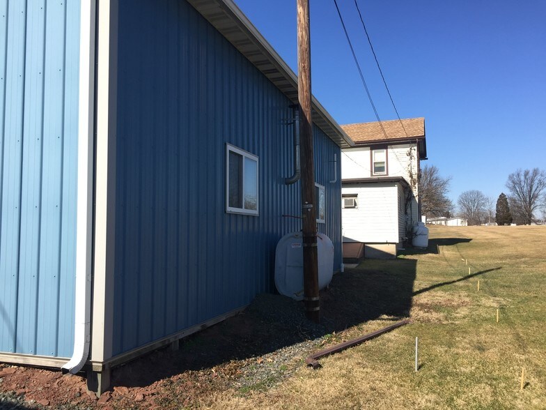 More Photos Of 1499 E Philadelphia Ave, Gilbertsville Storefront Retail Residential For Sale