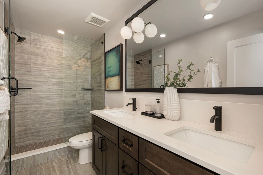 More Photos Of 56-66 Wheeler Rd, Winter Park Apartments For Sale
