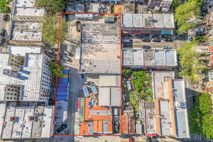 More Photos Of 35 Church Ave, Brooklyn Land For Sale