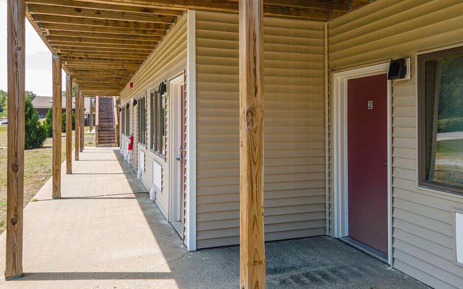 More Photos Of 608 Francestown Rd, Bennington Apartments For Sale