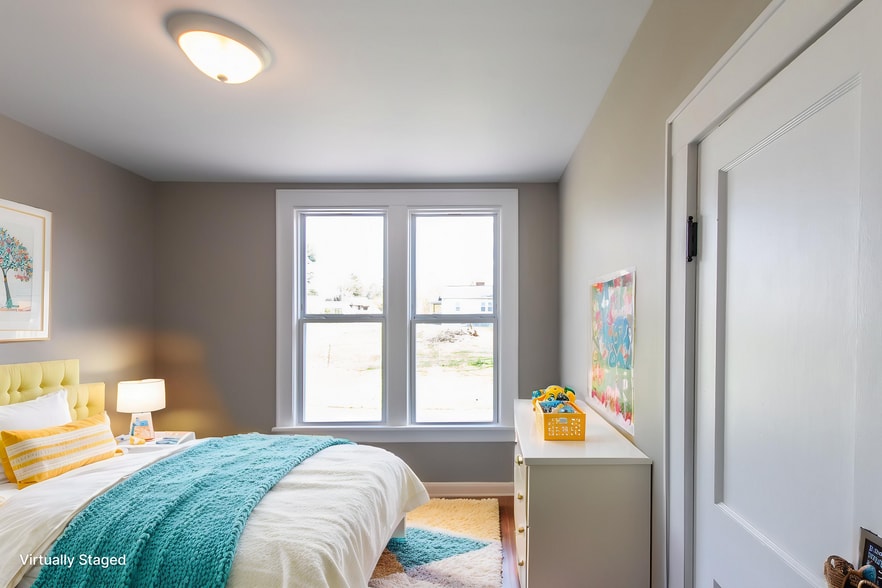 More Photos Of 2412-2416 Bradley St, Bristol Apartments For Sale