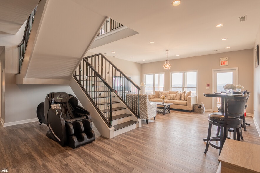 More Photos Of 125 River Ridge Dr, Pearisburg Hospitality For Sale