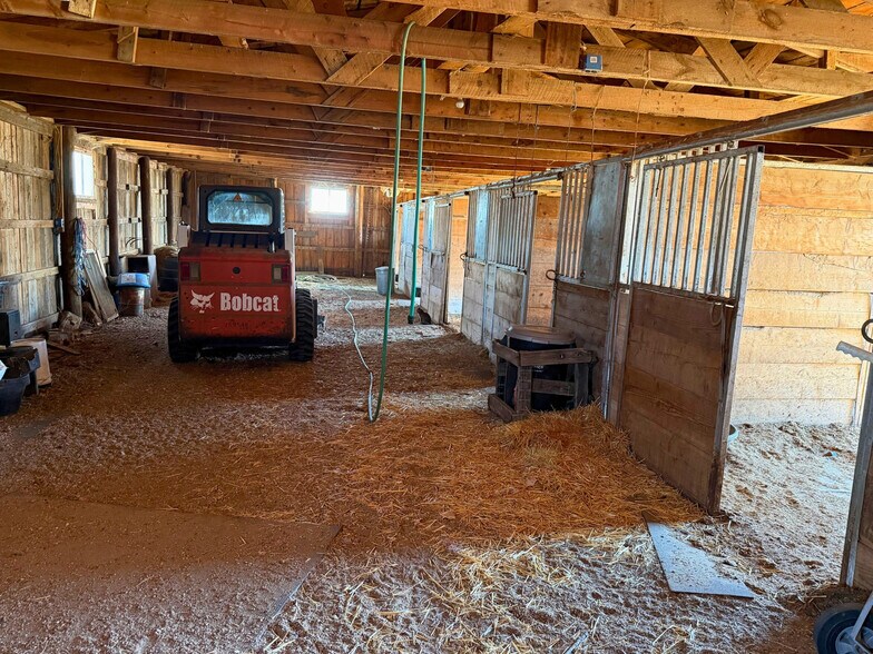 More Photos Of 24900 Spring Draw Rd, Scenic Land For Sale