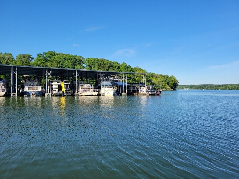 More Photos Of 753 Leatherwood Bay Rd, Dover Marina For Sale