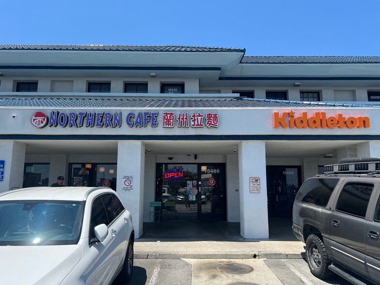 More Photos Of 15460-15508 S Western Ave, Gardena Unknown For Lease
