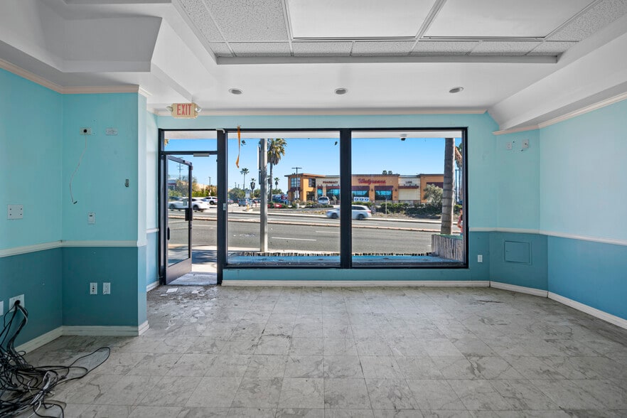 More Photos Of 2317-2409 N Sepulveda Blvd, Manhattan Beach Unknown For Lease