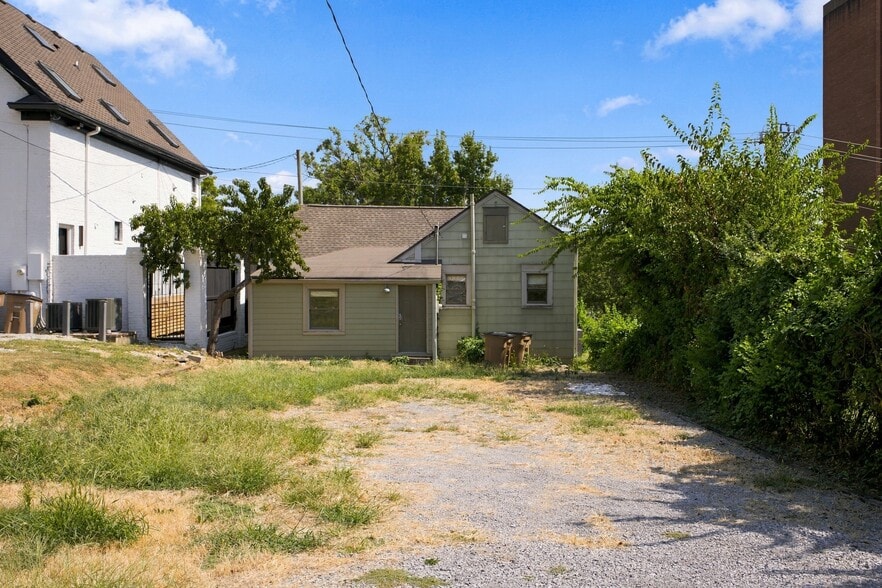 More Photos Of 321 29th Ave N, Nashville Office Residential For Sale