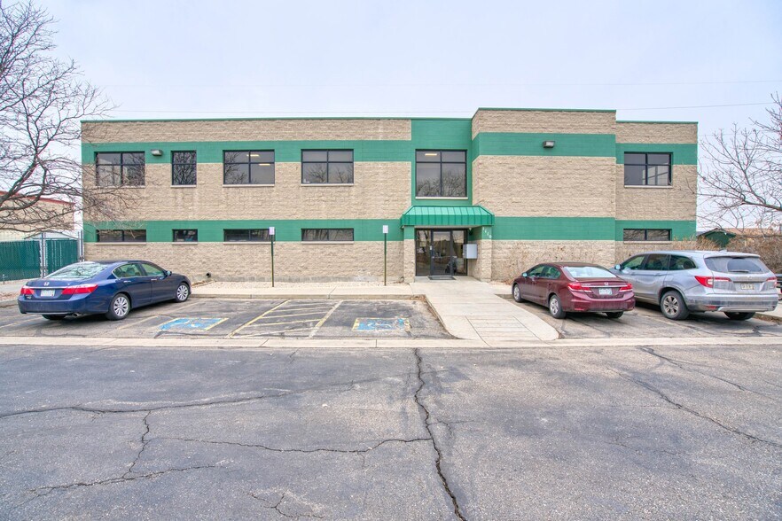 More Photos Of 1110 Boston Ave, Longmont Research And Development For Sale