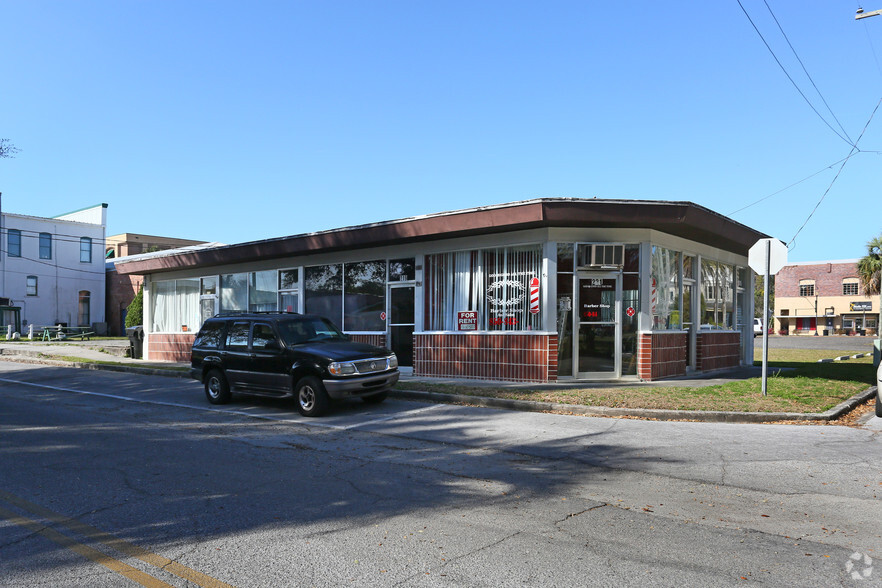 Primary Photo Of 214-221 N Washington St, Perry Office For Lease