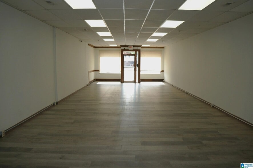 More Photos Of 103-107 N Norton Ave, Sylacauga Storefront For Sale