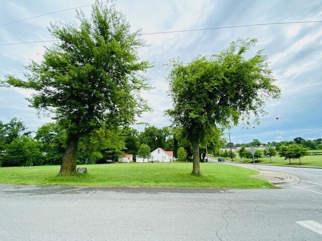 More Photos Of 416 Bledsoe st, Gallatin Land For Sale