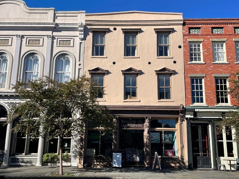 More Photos Of 231 Meeting St, Charleston Storefront Retail Office For Lease