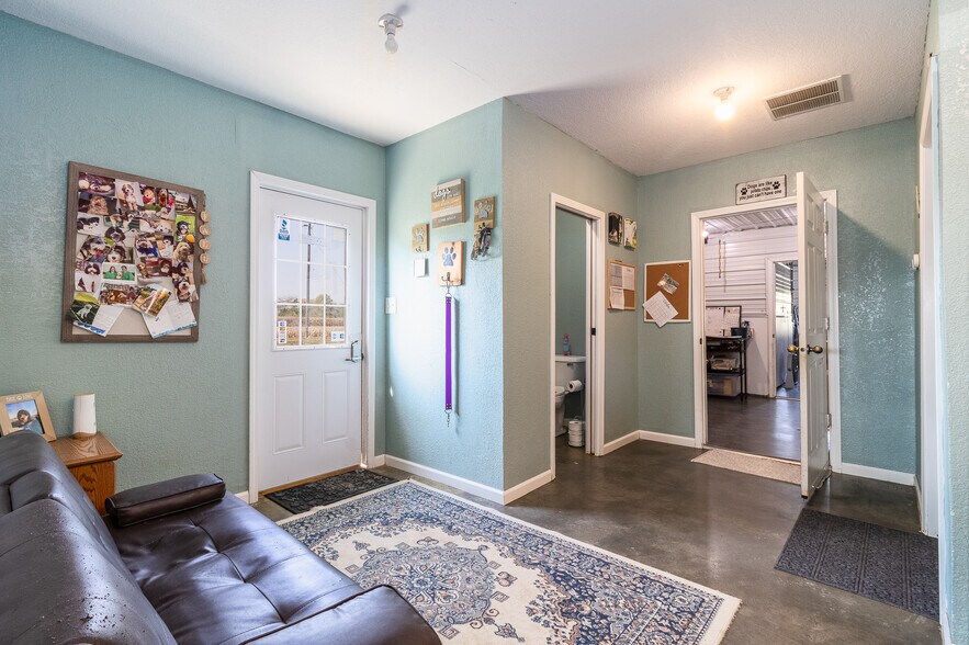 More Photos Of 12646 300th st, Wheeler Specialty For Sale