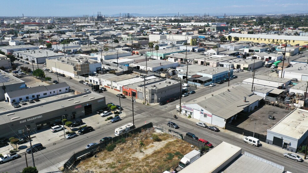 More Photos Of 1501 W 14th St, Long Beach Warehouse For Lease