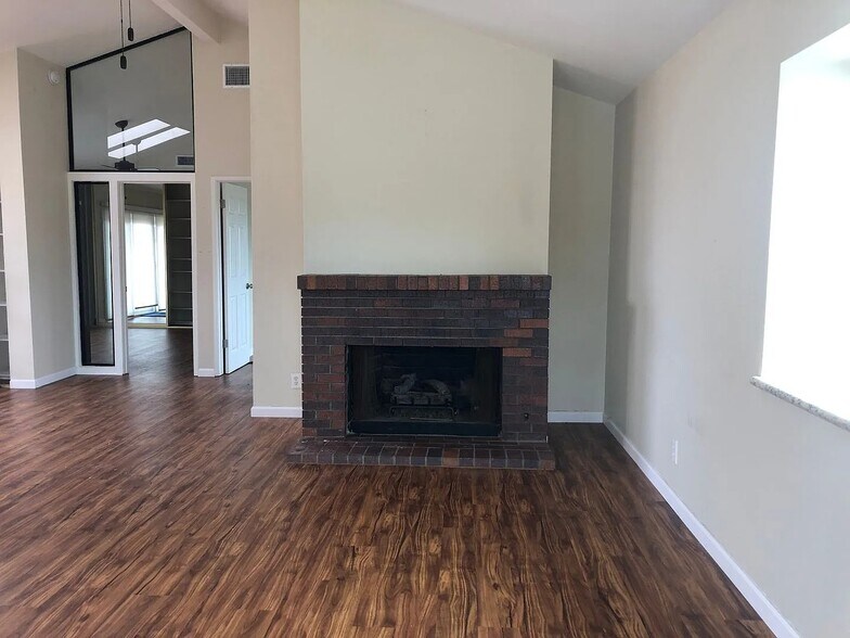 More Photos Of 16922 Lynn Ln, Huntington Beach Apartments For Sale