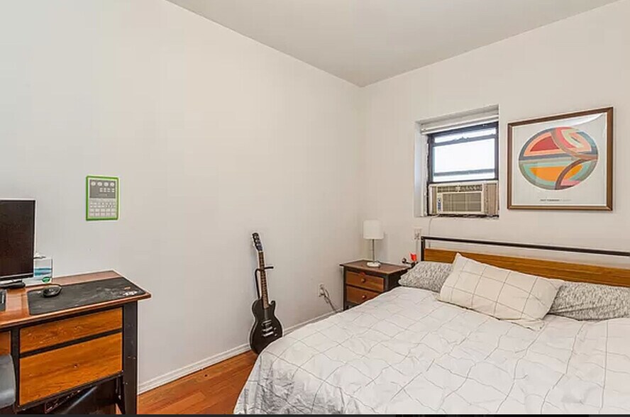 More Photos Of 587 3rd Ave, Brooklyn Flex For Sale