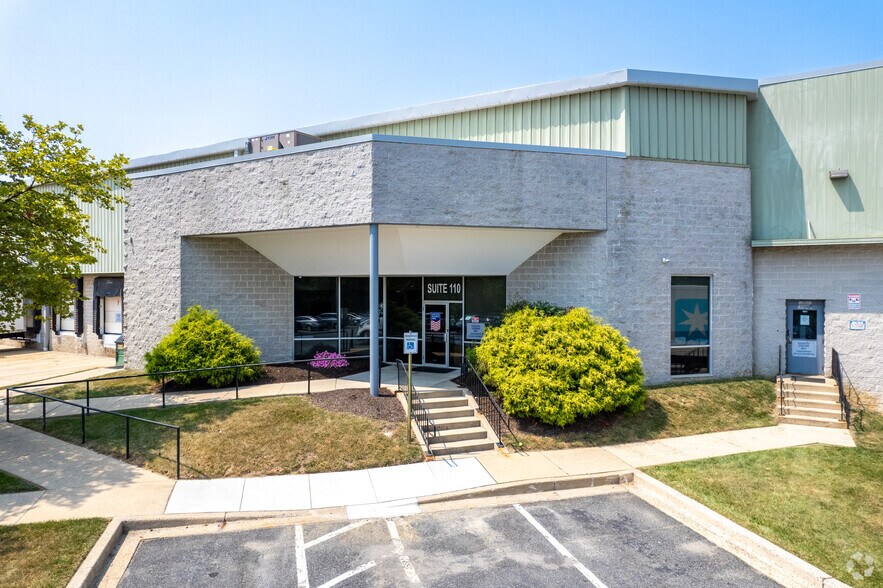 More Photos Of 4610 Mercedes Dr, Belcamp Warehouse For Lease