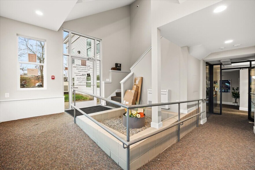 More Photos Of 580 Washington St, Easton Office For Sale
