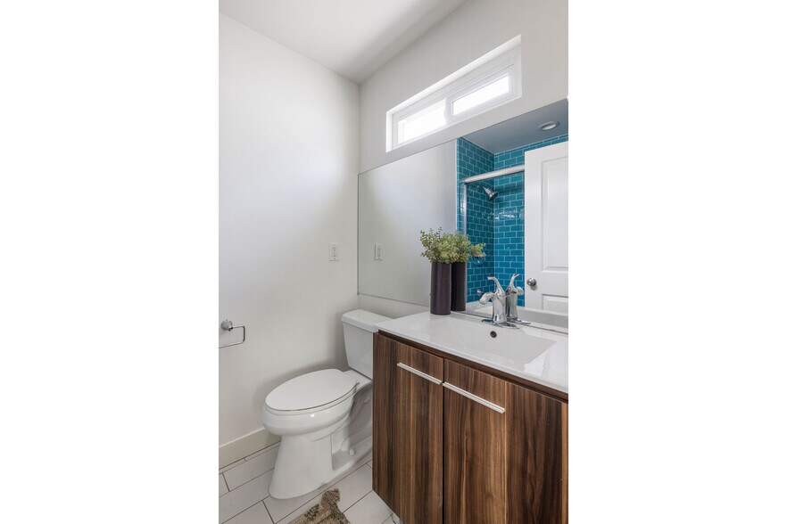 More Photos Of 2352 Forney St, Los Angeles Multifamily For Sale