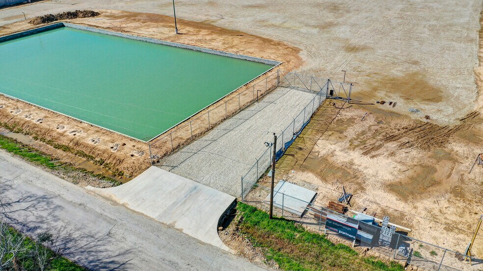 More Photos Of 4201 Roland Rd, Katy Land For Lease