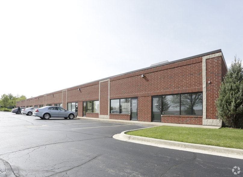 More Photos Of 1815 Wallace Ave, St Charles Light Distribution For Lease